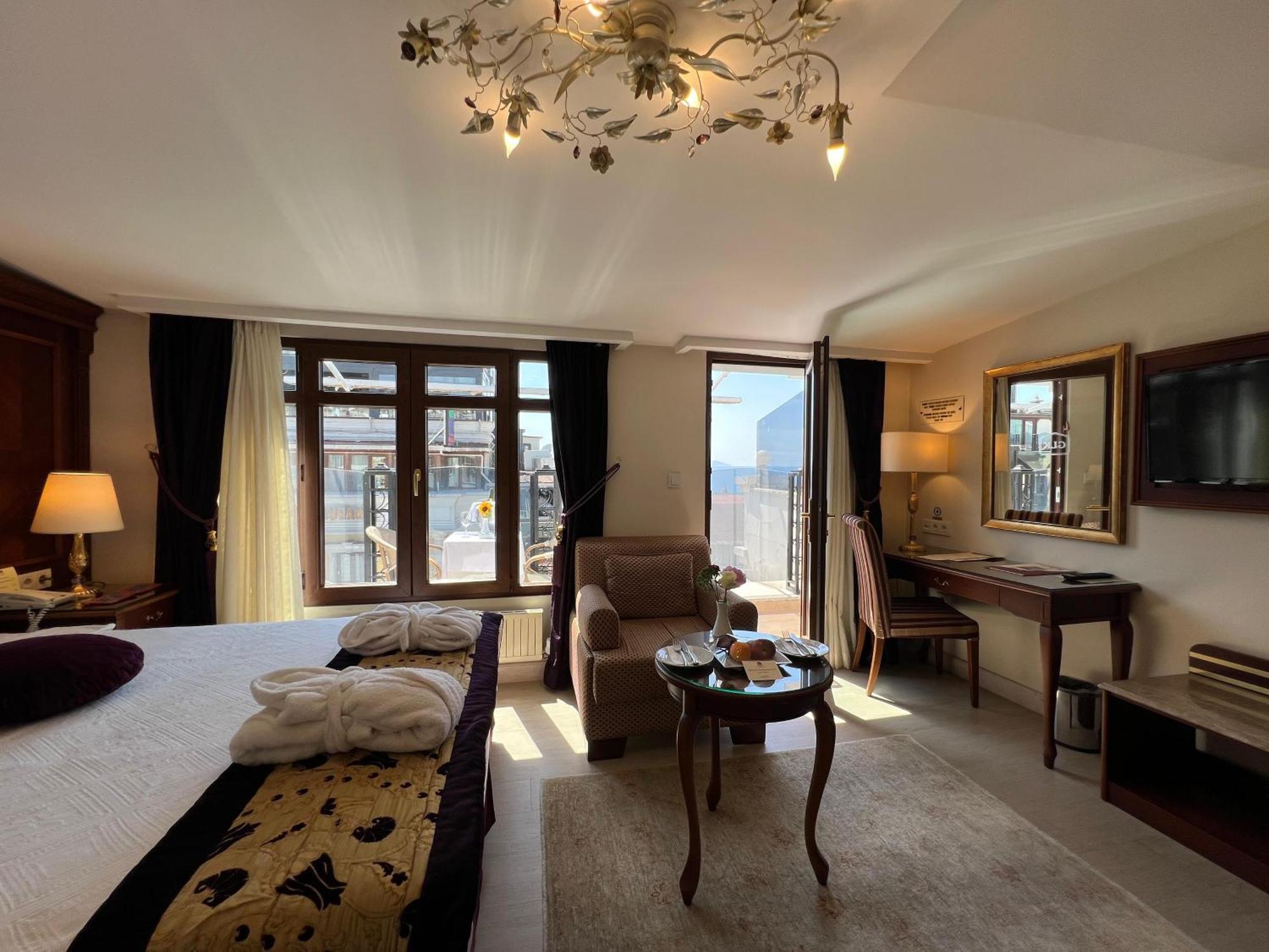 Glk Premier Regency Suites & Spa Estambul Exterior foto