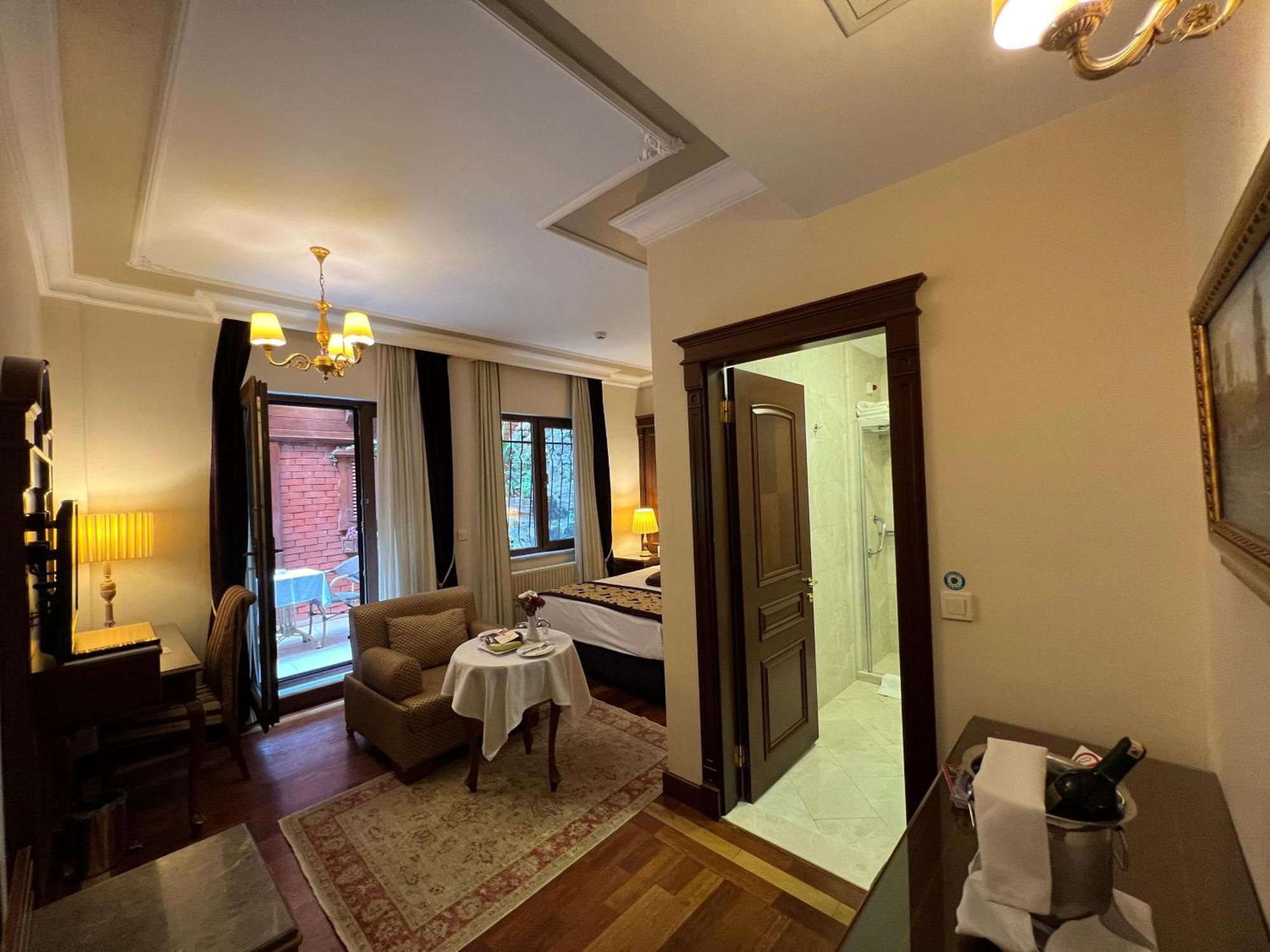 Glk Premier Regency Suites & Spa Estambul Exterior foto